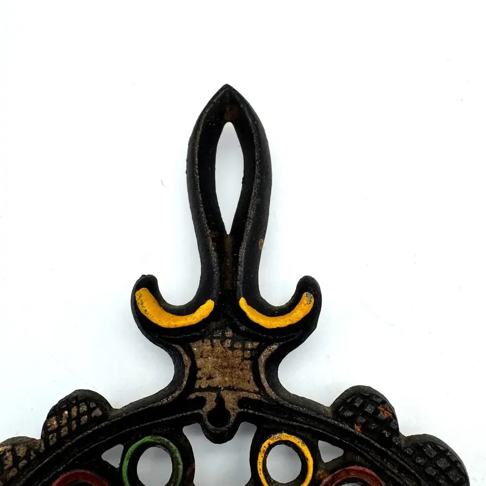 Vintage Wilton Trivet Cast Iron Wall Folk Art Dutch Decor Hand Painted Heart